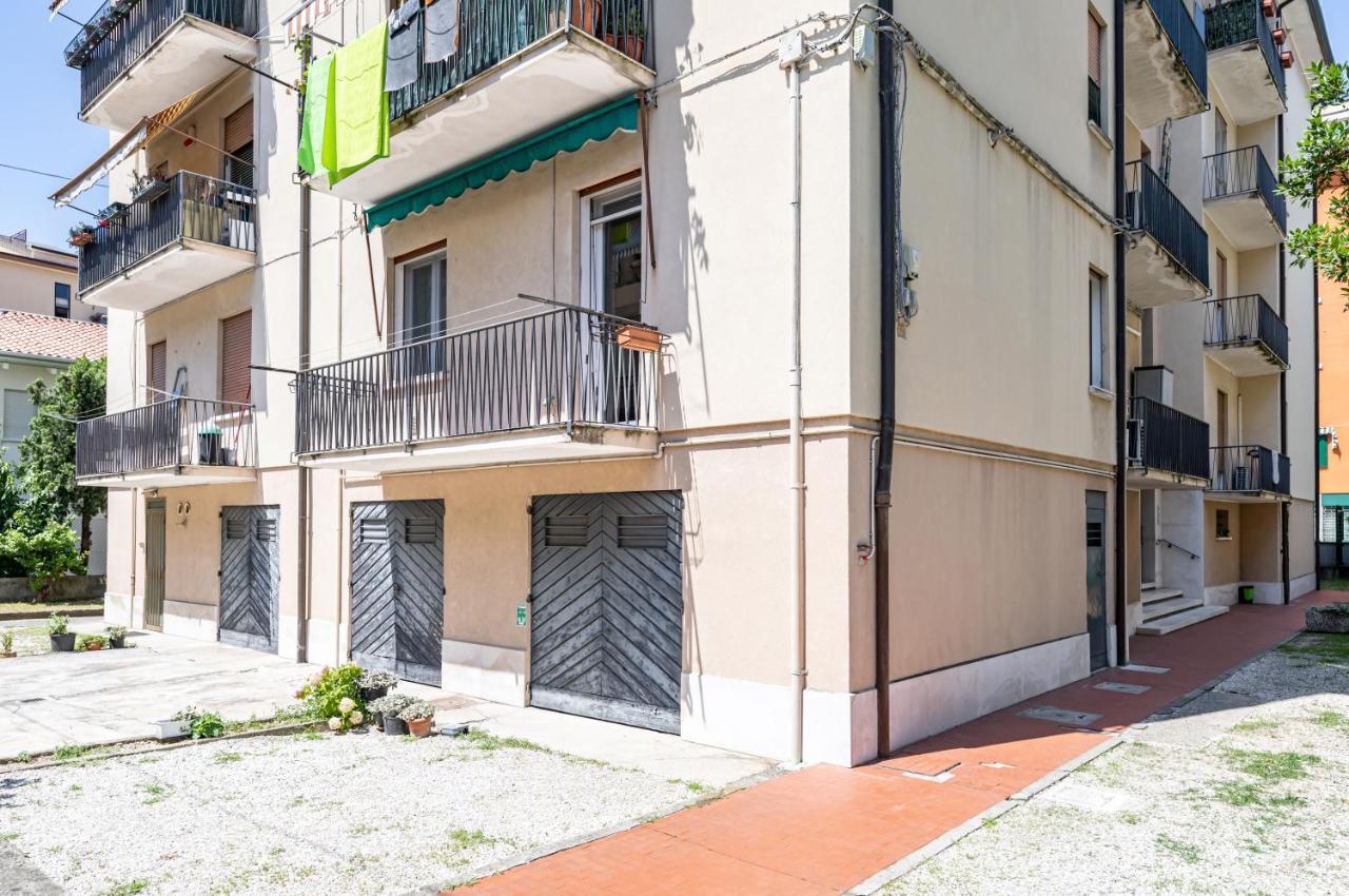 La Fenice Mestre Apartment Exterior foto